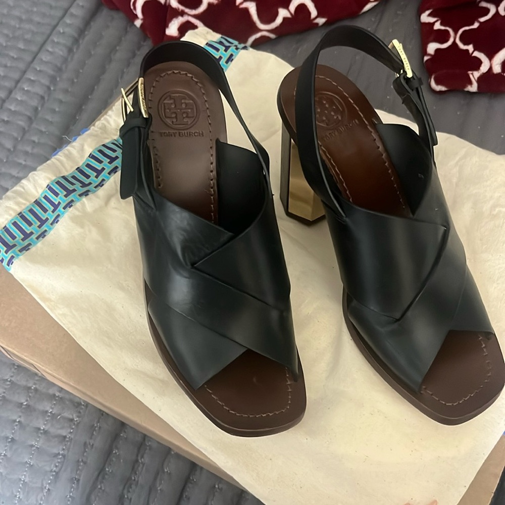 Black Tory Burch slingback leather sandals,gently used no damage,size 8